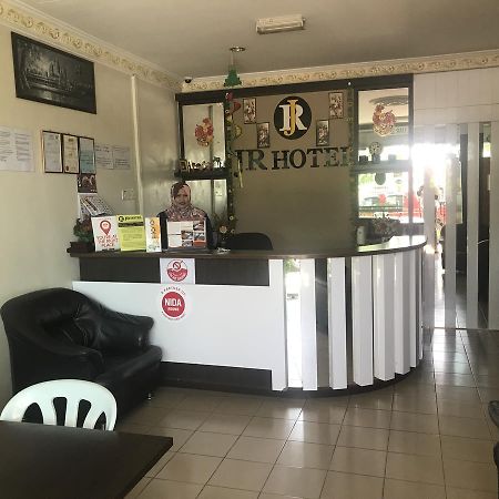 Jr Hotel Sitiawan Buitenkant foto