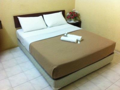 Jr Hotel Sitiawan Buitenkant foto