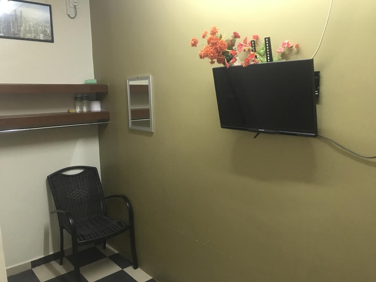 Jr Hotel Sitiawan Buitenkant foto