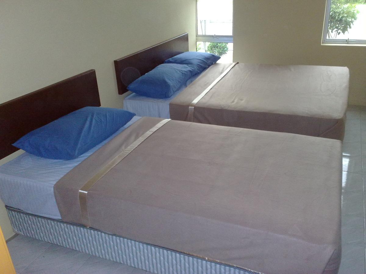 Jr Hotel Sitiawan Buitenkant foto
